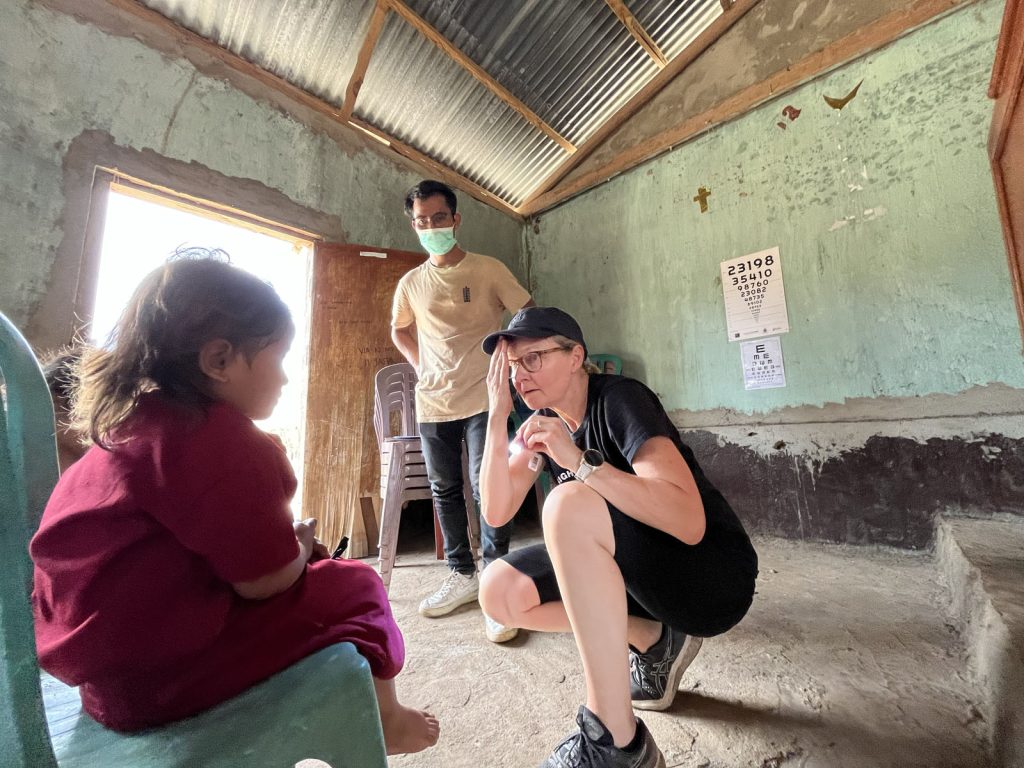 Beckenham Optometrists Avalon NSW Helping Sumba